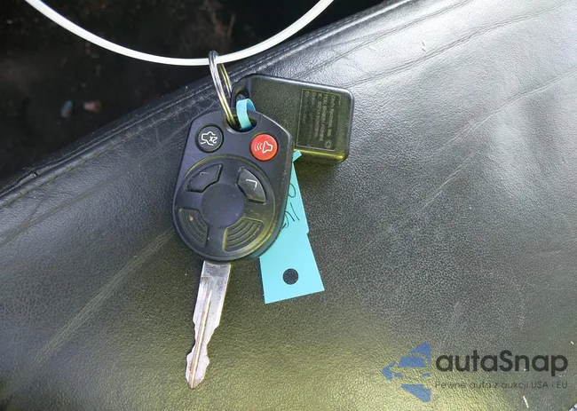 1FMCU9E76CKB39369: 42220363