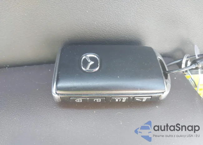 3MVDMBDY8PM583652: 42221466