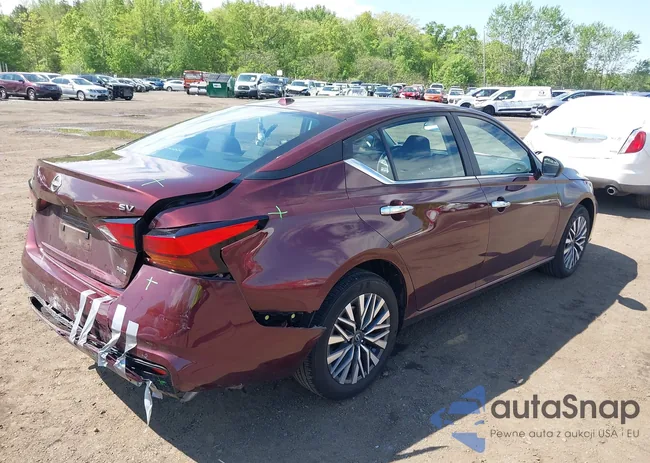 1N4BL4DW0RN419977: 42221470