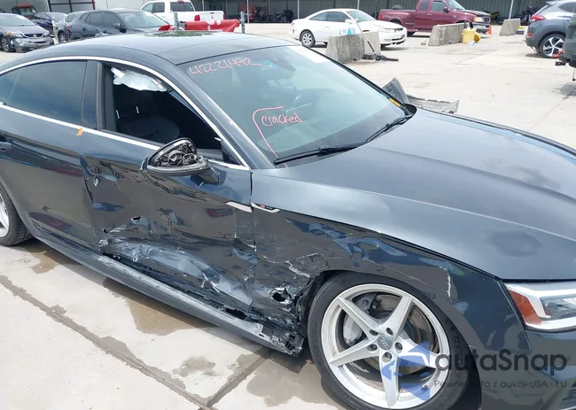 WAUENCF51KA008467: 42221492