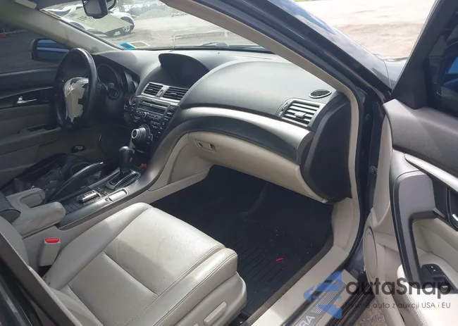 19UUA8F54CA008800: 42221501