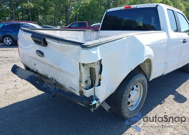 1FTEX1EP0LKF12024: 42221537