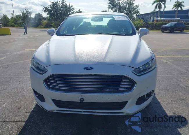 3FA6P0HD5ER273039: 42221553