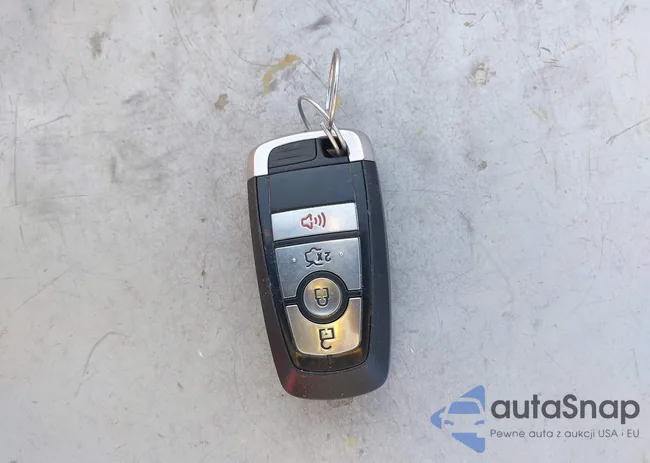 3FA6P0G7XKR268622: 42221671