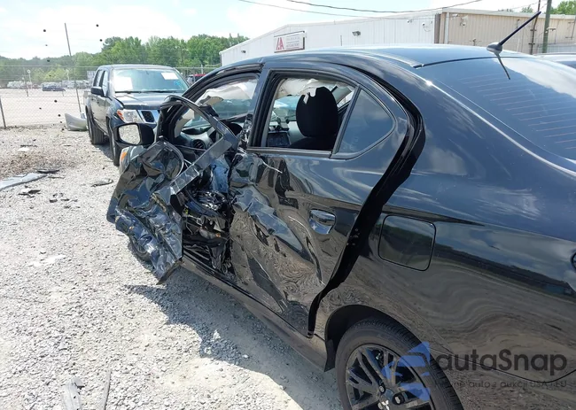 ML32FUFJ4RHF09026: 42221724