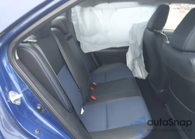 2T1BURHE5JC973402: 42221771