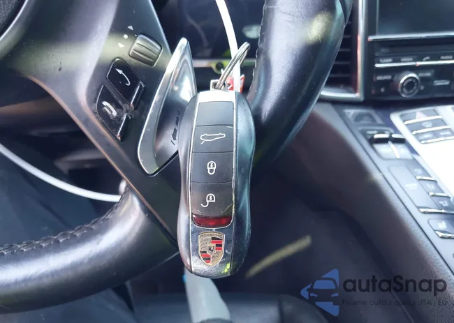 WP0AA2A70EL009084: 42221798