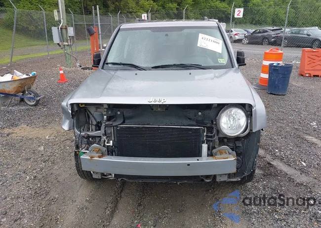 1C4NJRBBXED784029: 42221800