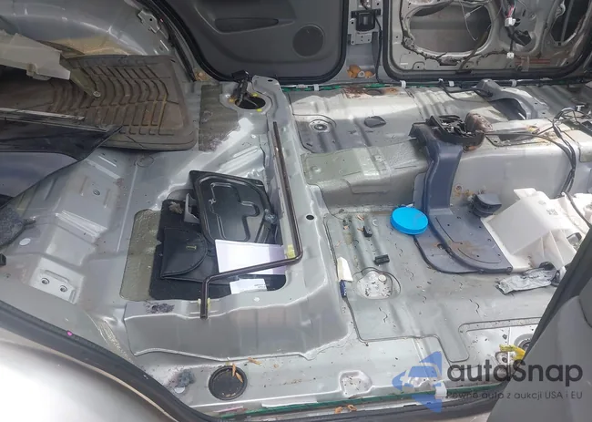 JT3HN86R6Y0284548: 42221806