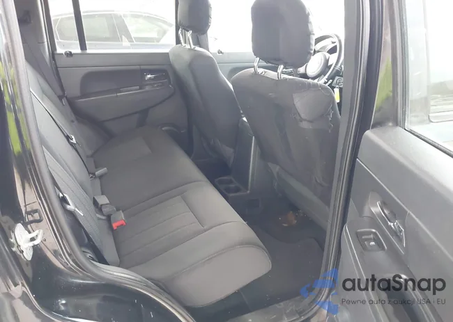 1J4PP2GK3BW508423: 42221900