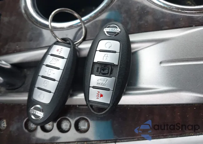 5N1AR2MN8DC631266: 42221930