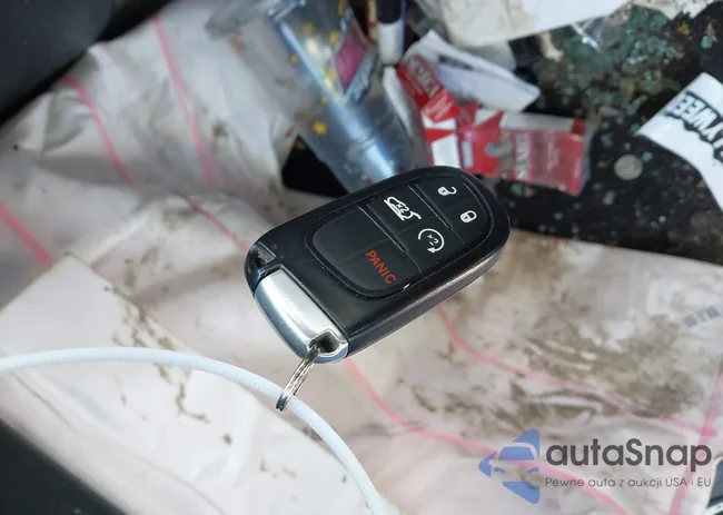 1C4PJMDX4KD472465: 42221162