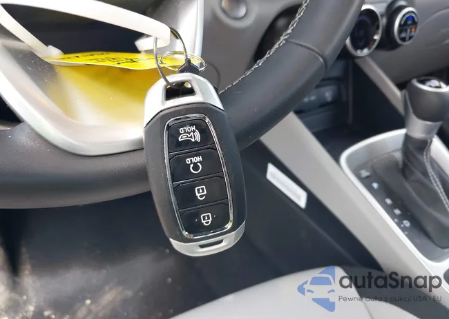 KMHRC8A38RU313756: 42221213