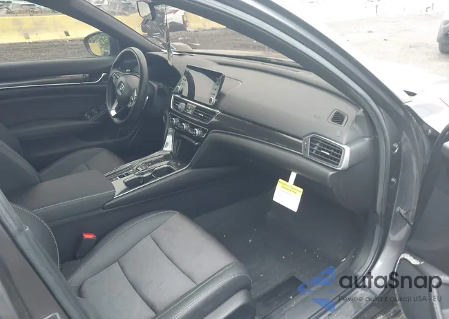 1HGCV2F37LA031712: 42221253