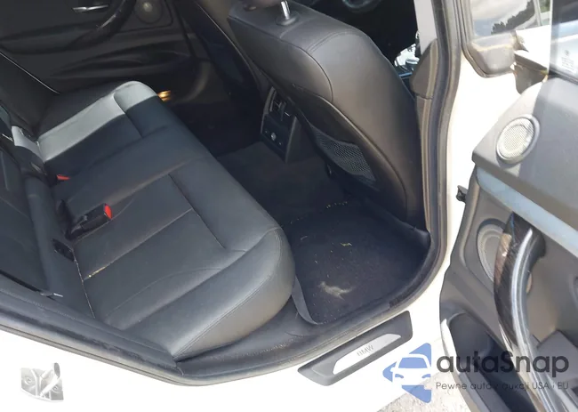 WBA3X9C53FD868920: 42221368