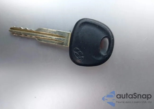 KMHCG45C84U514658: 42222115