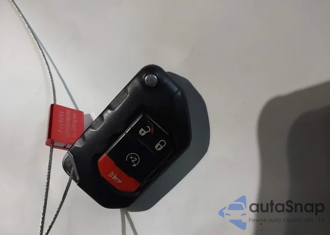 1C4HJXDN7LW245393: 42222289