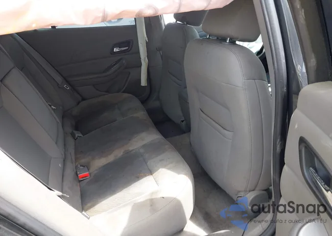 1G11B5SLXFF313641: 42222304