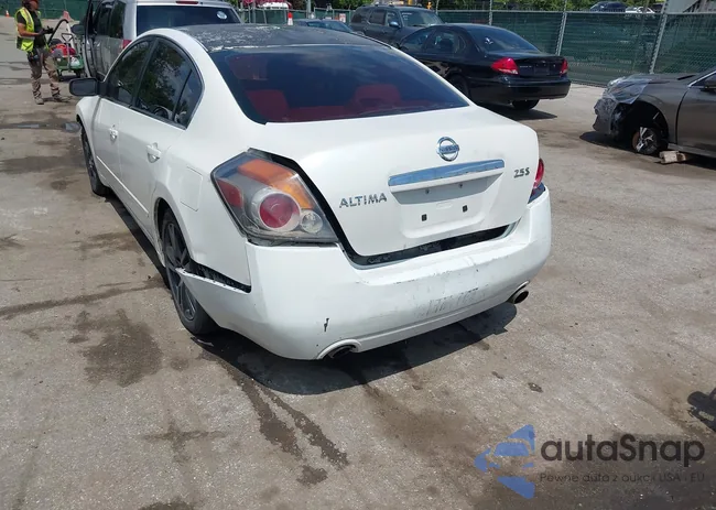 1N4AL2AP9AC101174: 42222373