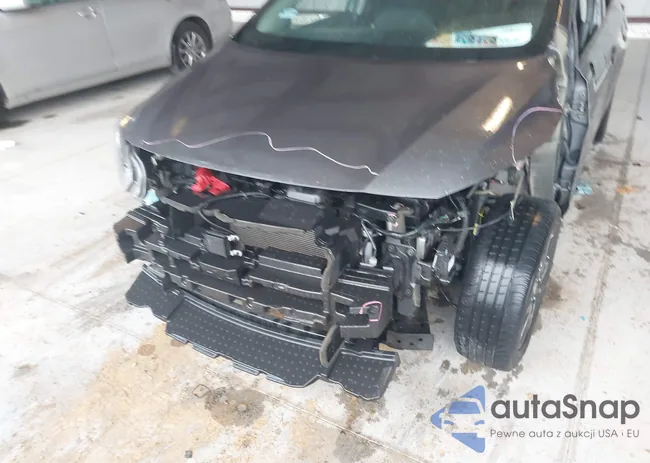 3N1CN8EV3ML834941: 42223565