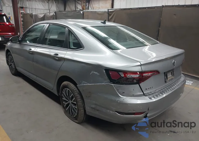 3VWC57BU4MM100299: 42223622