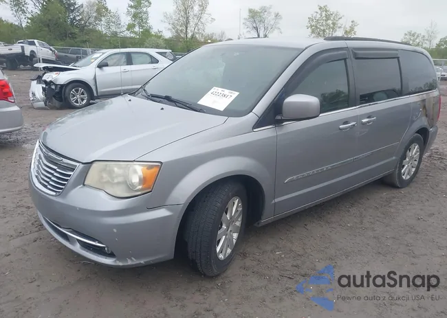 2C4RC1BG3ER160739: 42223817