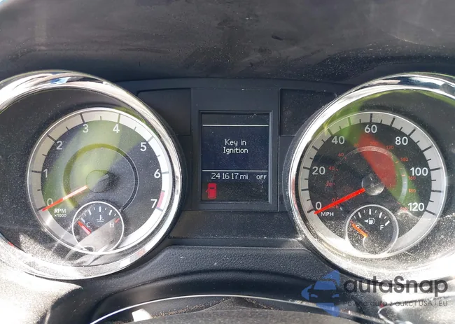 2C4RDGCG2GR338741: 42223822