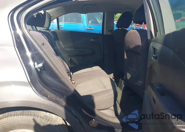 1G1JC5SH9F4198776: 42223954