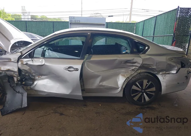 1N4AL3AP6JC207037: 42223173