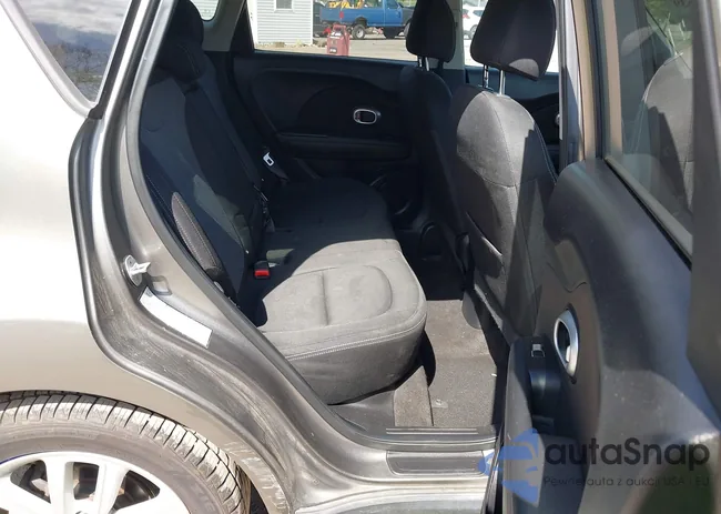 KNDJP3A55J7609802: 42224539