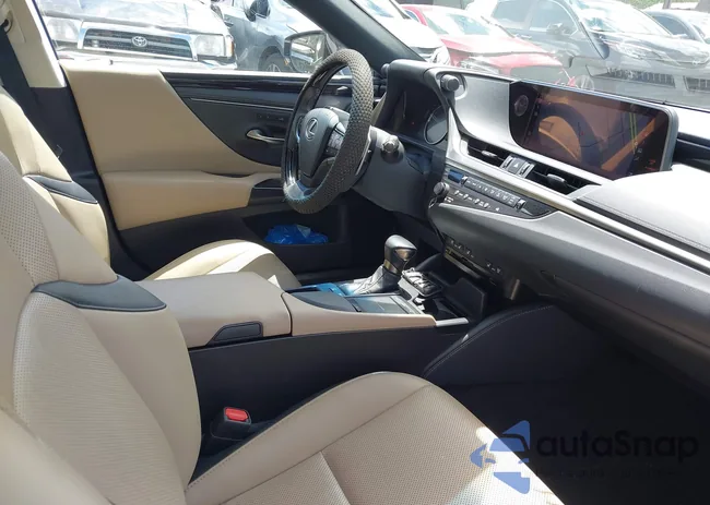 58AD21B19LU005884: 42224571