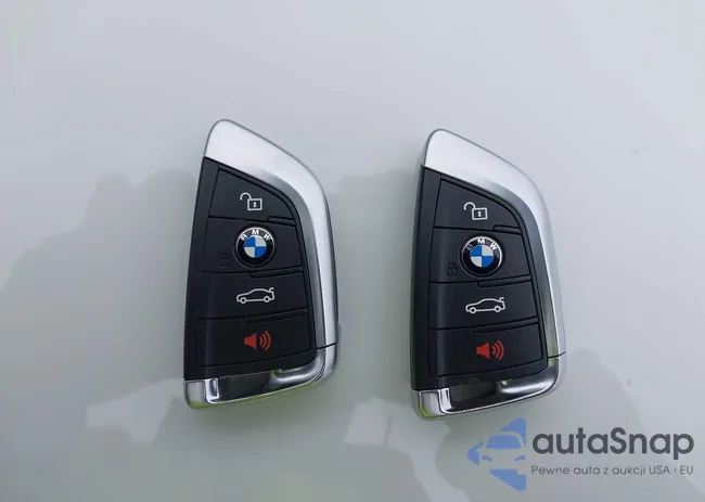 5UXKT0C55G0S77047: 42224623