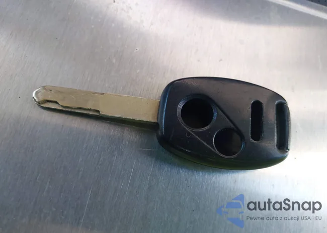 2HKYF18585H530184: 42224736