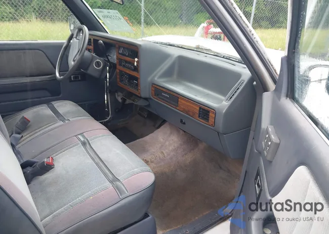 1B7FL26X5PS202557: 42224806