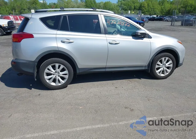 2T3DFREV3EW199704: 42224822