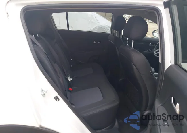 KNDPB3ACXF7793956: 42224859