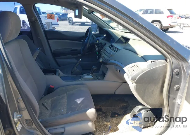 1HGCP2F36CA114610: 42224881