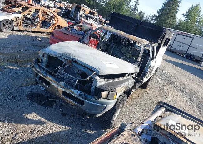 3B7HF13Y2VG738782: 42224906