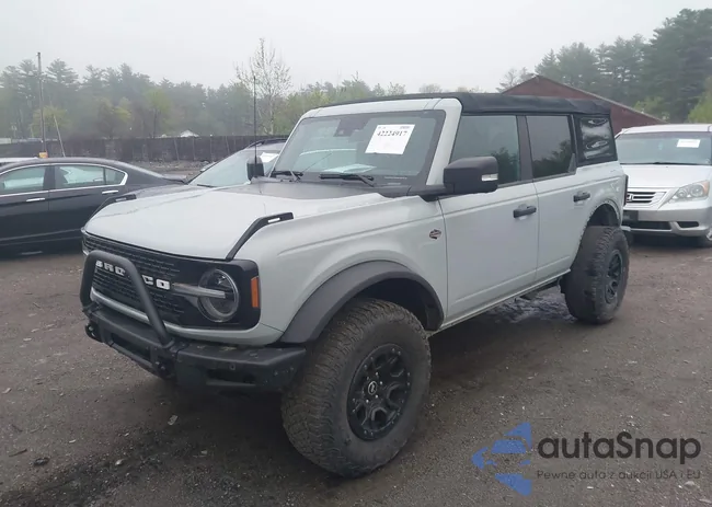 1FMEE5DP2NLA70127: 42224917