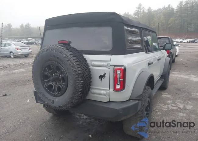 1FMEE5DP2NLA70127: 42224917