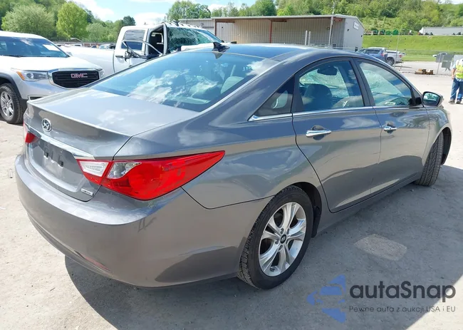 5NPEC4ACXDH637063: 42224981