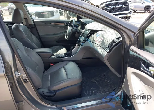 5NPEC4ACXDH637063: 42224981