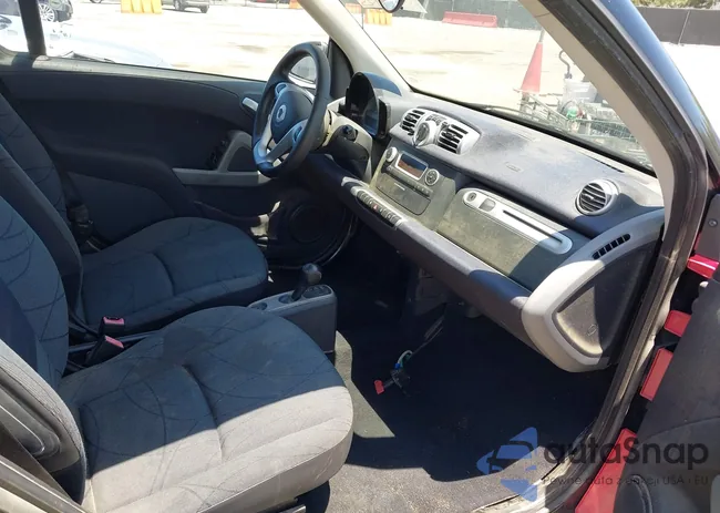 WMEEK3BA7BK427739: 42224225