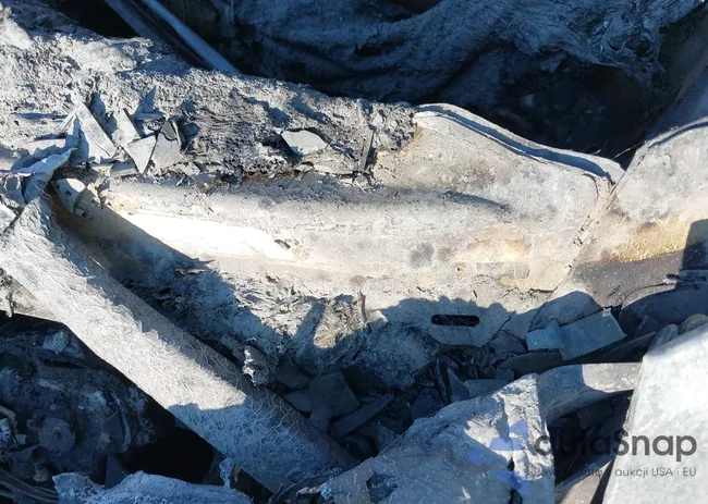 1N4AL11D35C372480: 42224232