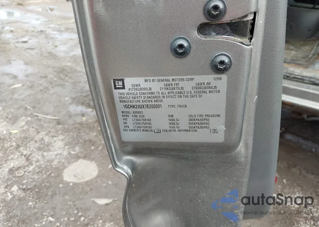 1GCHK29UX7E200301: 42224293