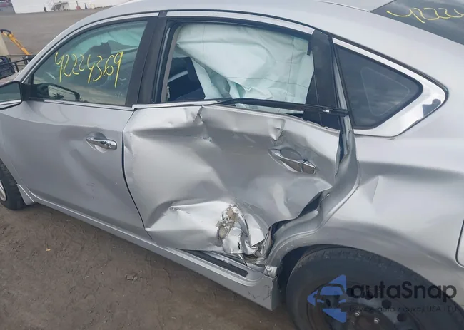 1N4AL3AP6HC152423: 42224369