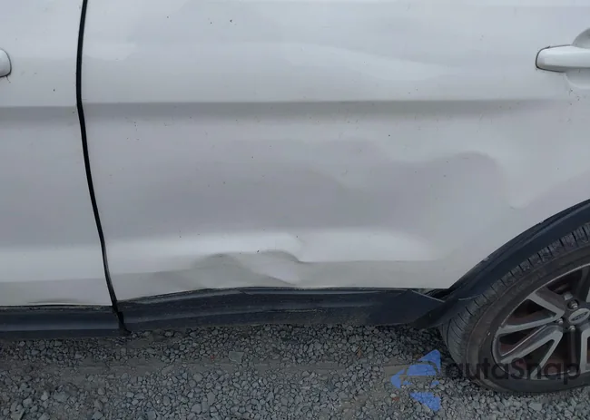 1FM5K7D83FGA96162: 42225606