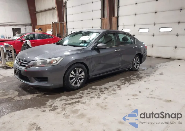 1HGCR2F32EA235082: 42225758