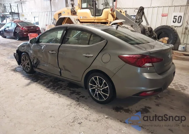 5NPD84LF5LH501801: 42225855