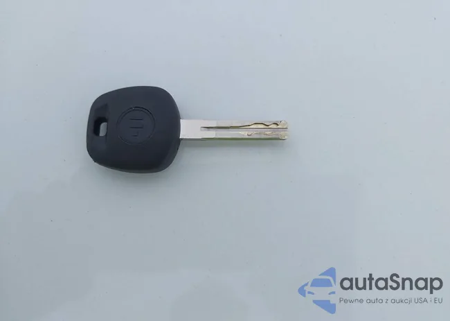 4T1G11AK8NU045507: 42225072